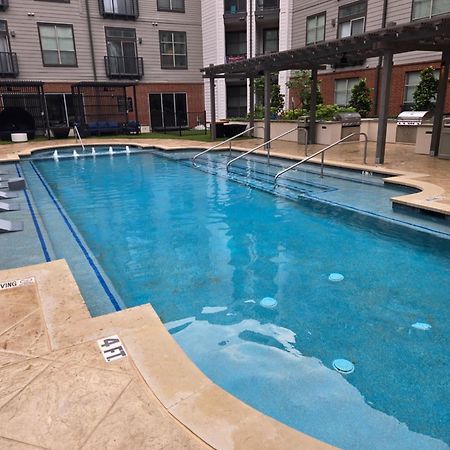 2Bdrm/2 King Beds/1Air Mattress Appartement Dallas Buitenkant foto