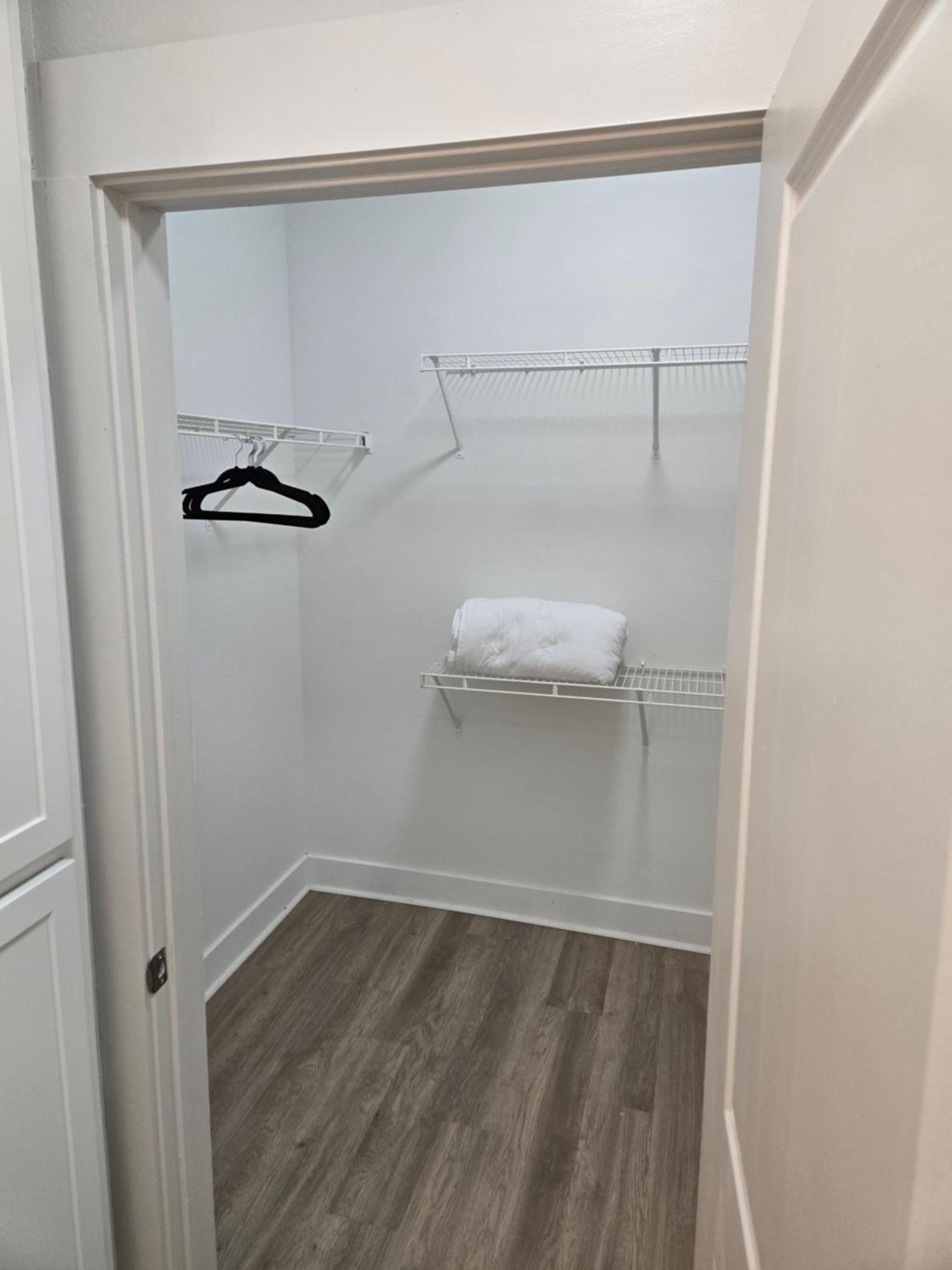 2Bdrm/2 King Beds/1Air Mattress Appartement Dallas Buitenkant foto
